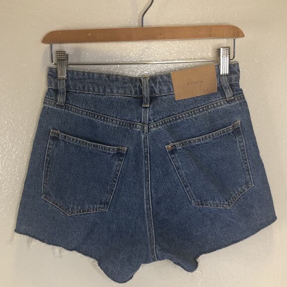 H&M Women's Size 2 Blue Denim High Waist Raw Hem Vintage Button fly Jean’s Short - Picture 2 of 12